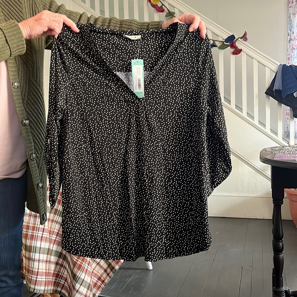 Long sleeve top